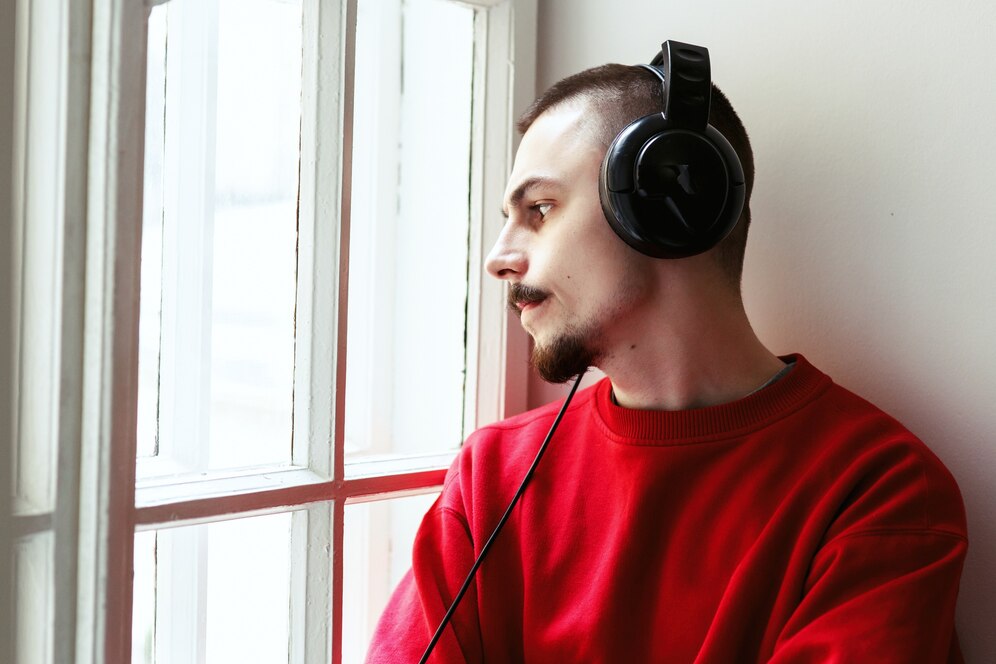 Best Headphones for Monitoring Voice Recordings: A Comprehensive Guide to Clear, Accurate Sound Best Headphones for Monitoring Voice Recordings: A Comprehensive Guide to Clear, Accurate Sound