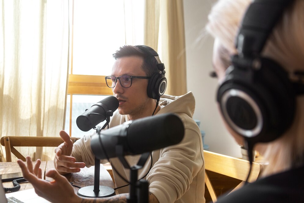 How to Reduce Background Noise in Home Studio Recordings How to Reduce Background Noise in Home Studio Recordings