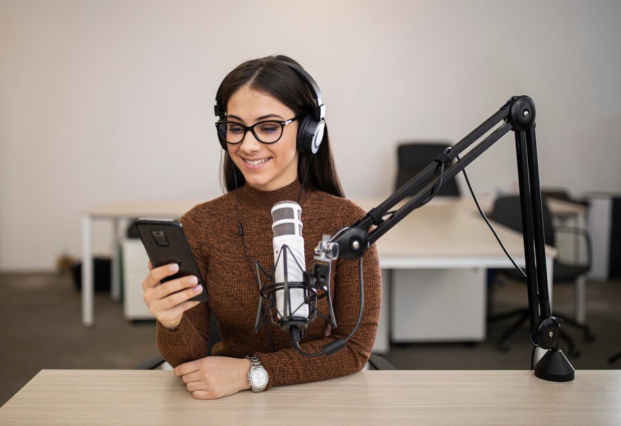 Finding Your Voice: Best Budget Microphones for Beginners in Voiceover Work Finding Your Voice: Best Budget Microphones for Beginners in Voiceover Work